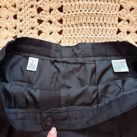 Talbots Vintage Irish Linen Black High-Rise Pleated Trousers Size 6 - altered - Picture 3 of 16